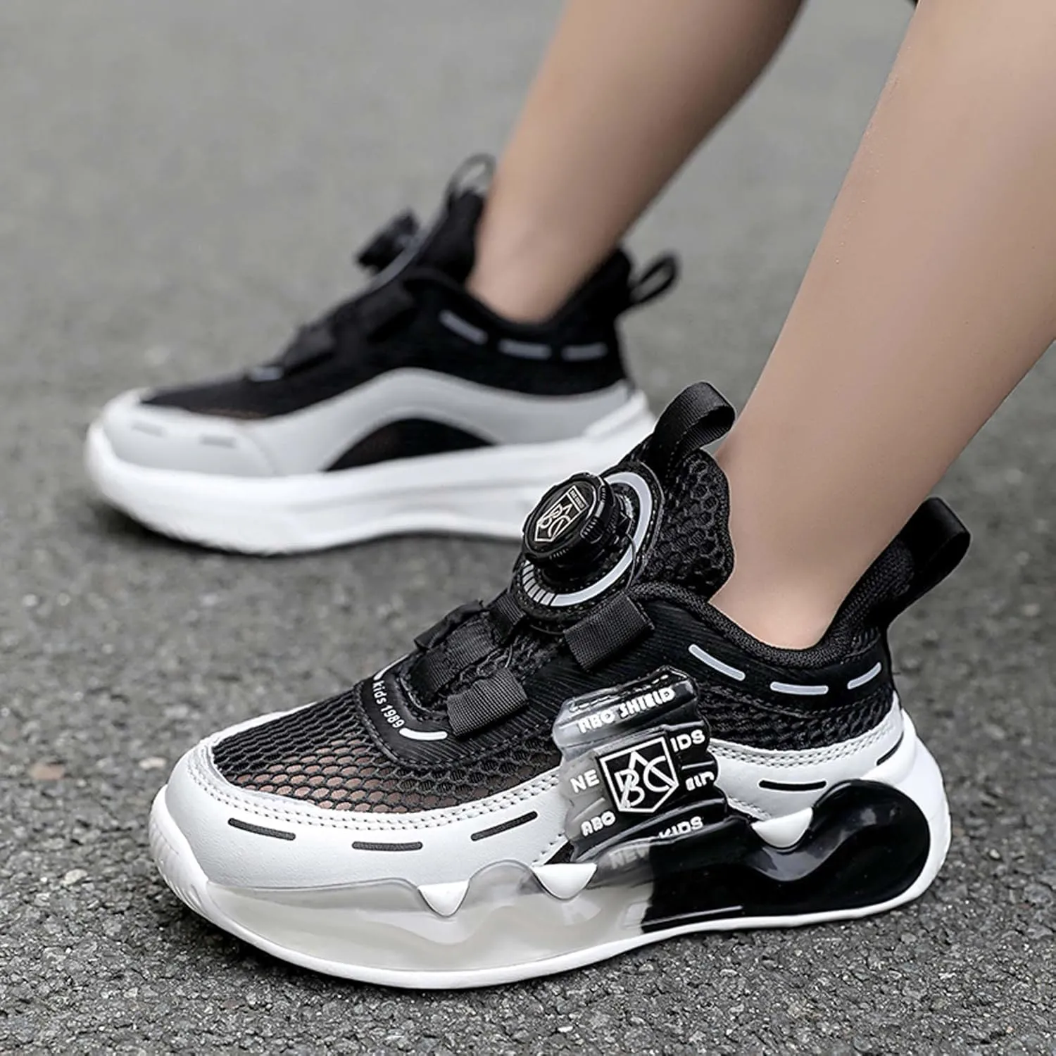 Children's Sports Shoes Boys Girls Running Tennis Shoes Sports Casual Shoes Indoor Outdoor Training Basketball Sneakers Outdoor Casual Walking Shoes