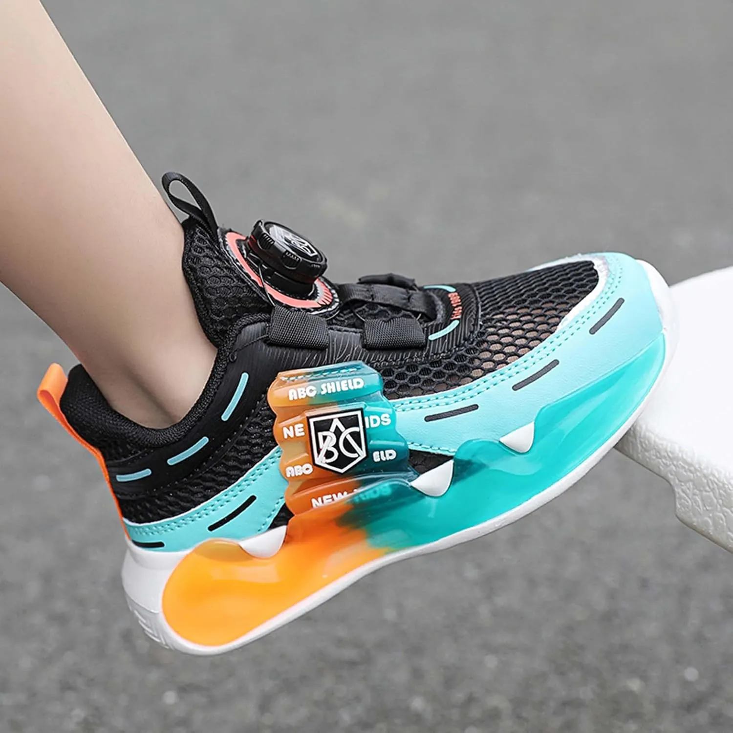 Children's Sports Shoes Boys Girls Running Tennis Shoes Sports Casual Shoes Indoor Outdoor Training Basketball Sneakers Outdoor Casual Walking Shoes