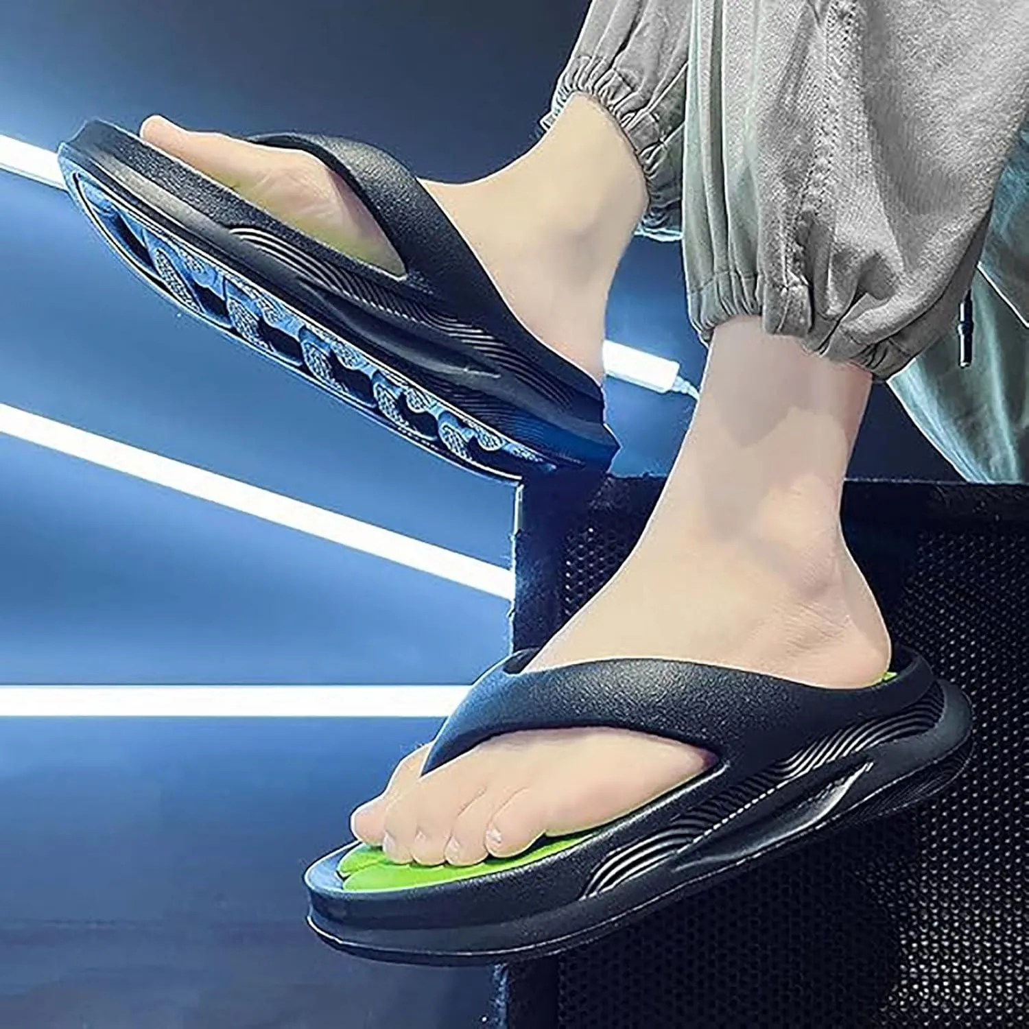 Comfortable Summer Flip Flops Eva Durable Shock-Absorbing and Non-Slip Outsole Arch Support Orthopedic Sandals Slip On Beach Shoes