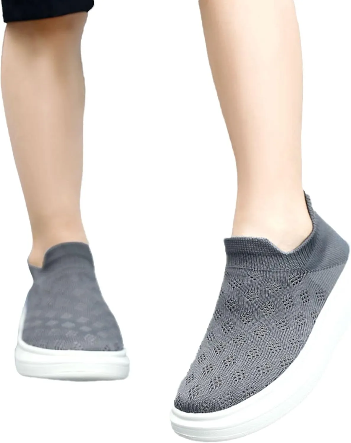 EnJoCho Boys Casual Shoes Boys Mesh Lightweight Breathable Fashion Casual Shoes Sneakers Slip On Outdoor Sports Shoes