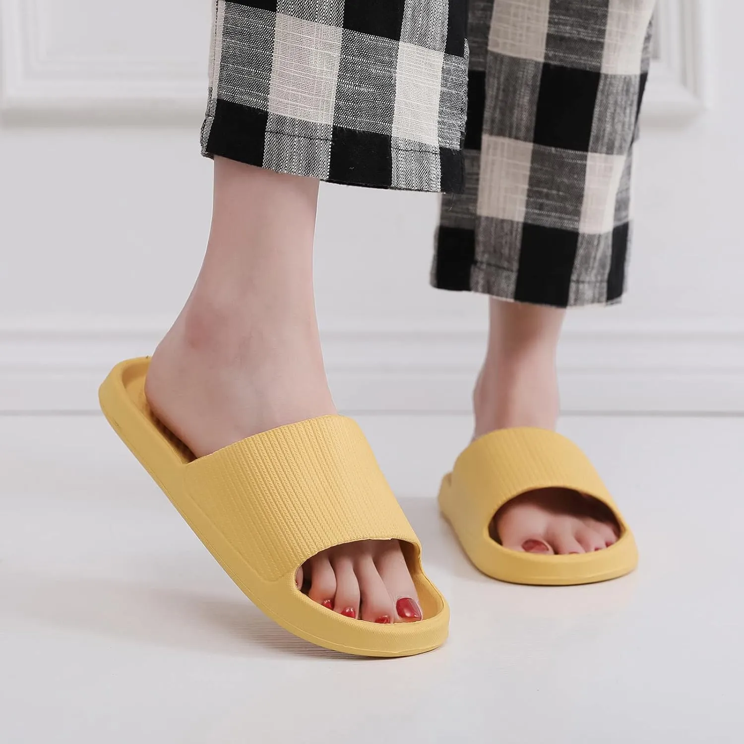 Indoor Slippers Bath Slipper Indoor House Pool College Dorm Bathroom Slippers for Men Women Home Slides