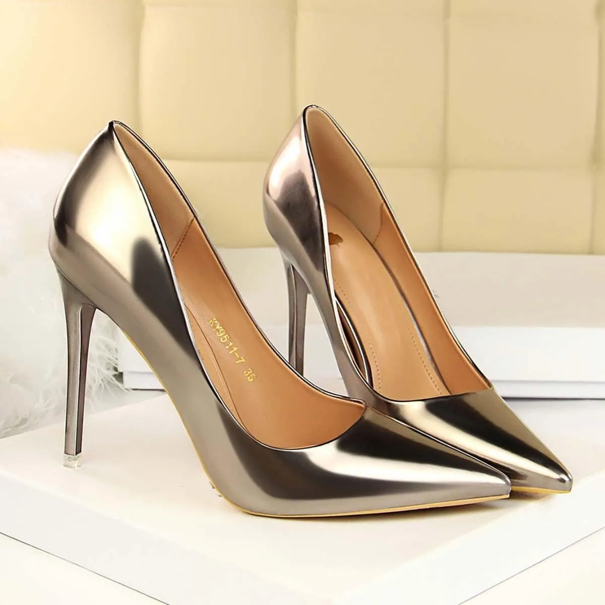 JOEupin Women's Dress Shoes Shiny Pumps Stiletto Fashion Party High Heels Pointed Toe Metallic Club Shoes