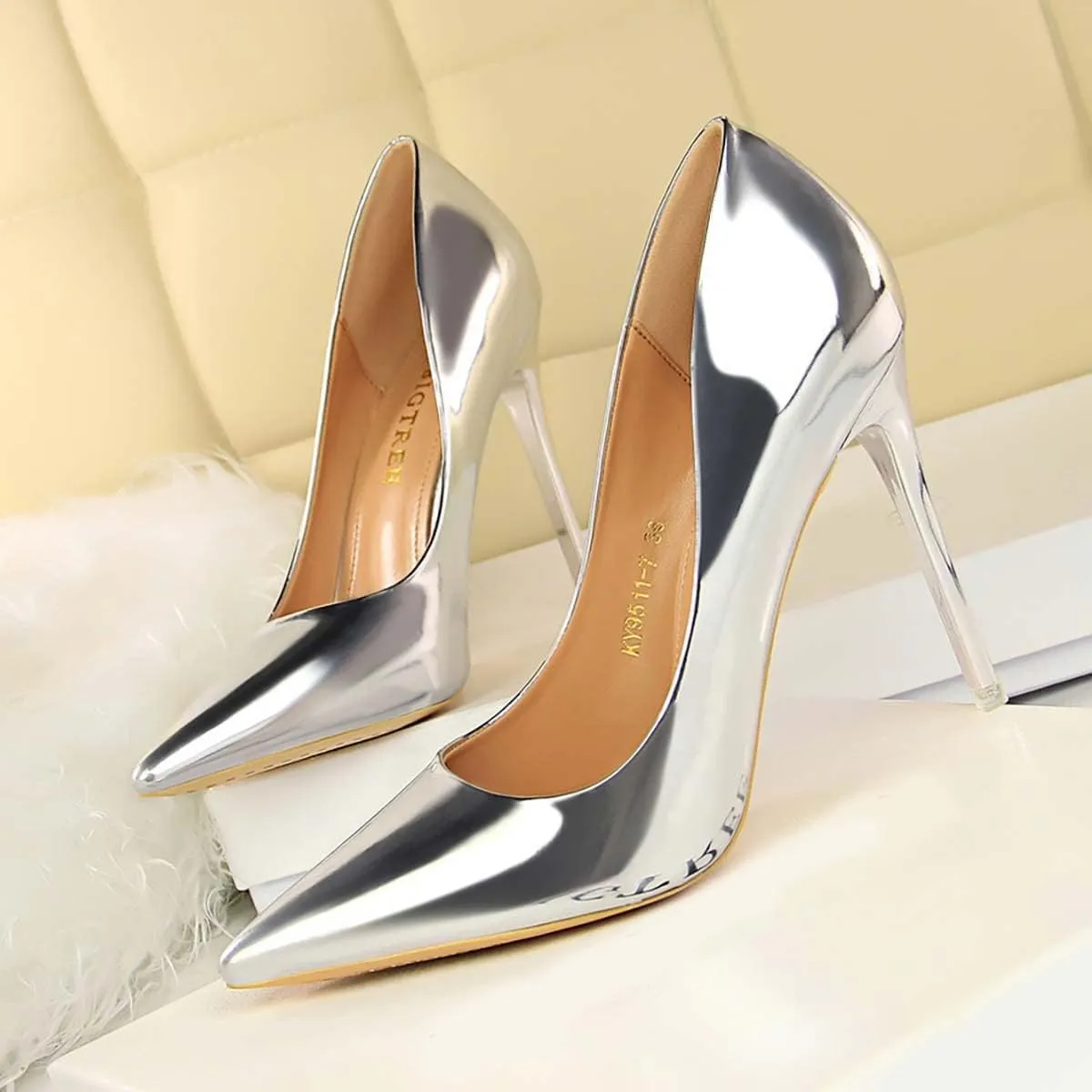 JOEupin Women's Dress Shoes Shiny Pumps Stiletto Fashion Party High Heels Pointed Toe Metallic Club Shoes