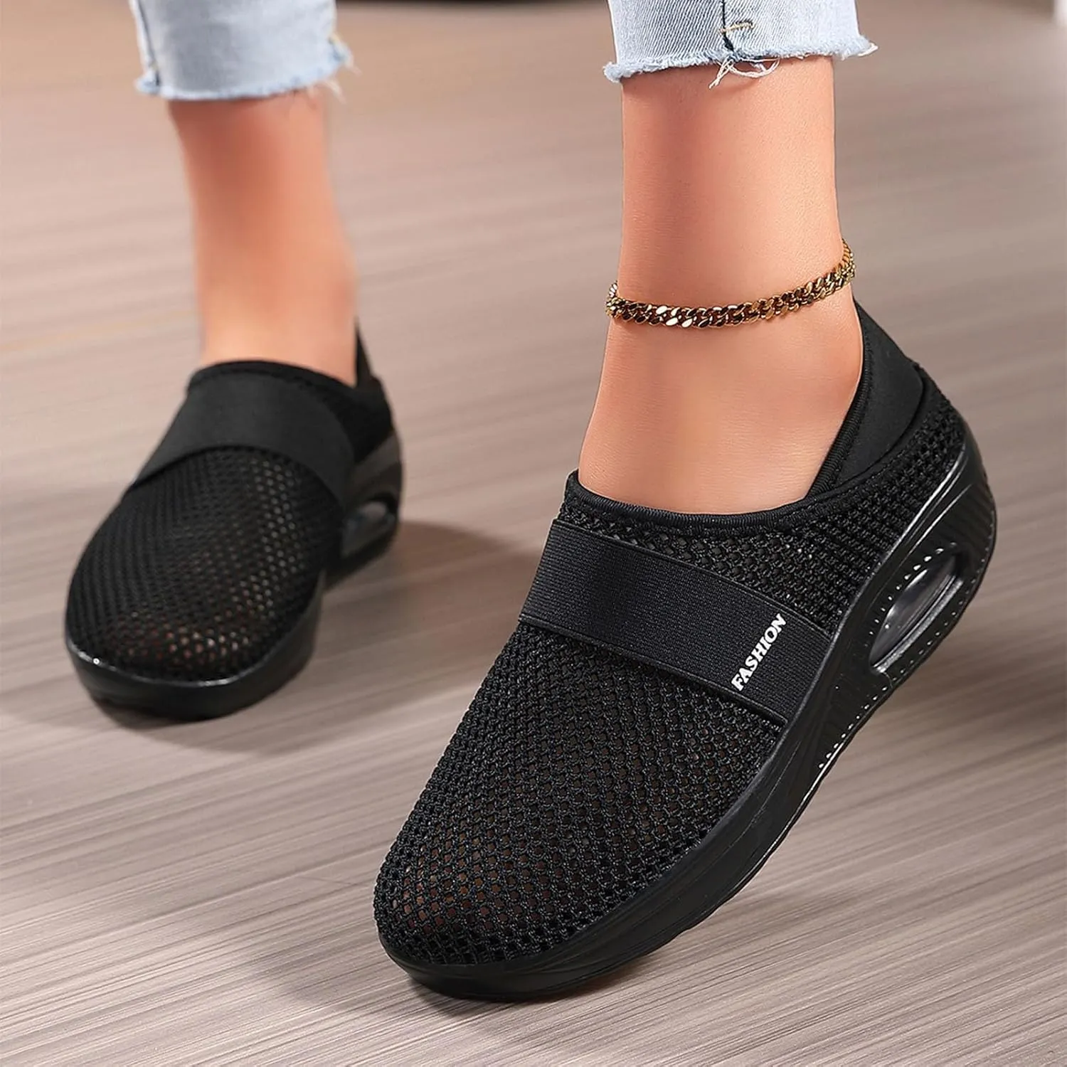 Lightweight Non Slip Sneakers for Men Breathable and Light Outdoor Comfy Walking Shoe Comfortable Stretch Shoes