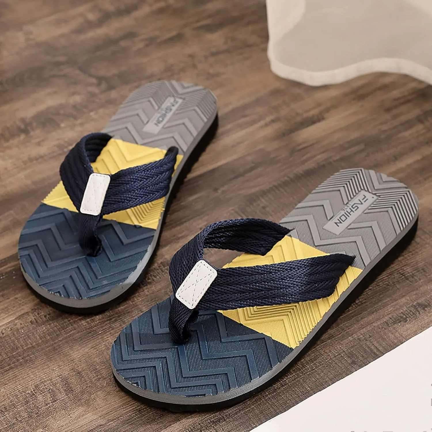 Men Classical Comfortable Flip Flop Fashion Sandals Slide Sandals Beach Slippers Skate Flip Flip Flops for Men Go Walk