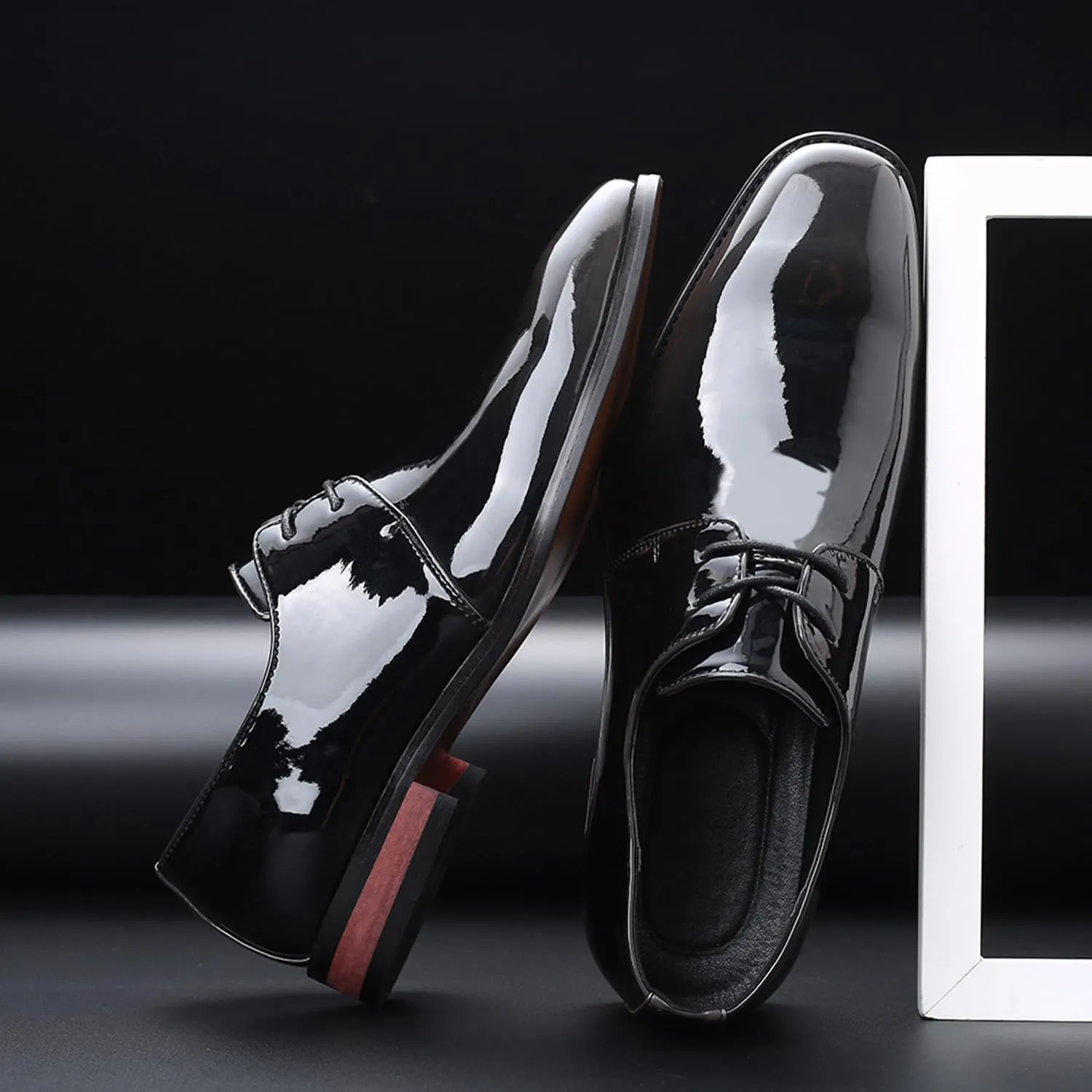 Mens Fashion Patent Leather Shoes Lace Up Formal Business Derby Shoes Wingtip Shiny Flat Formal Dress Shoes