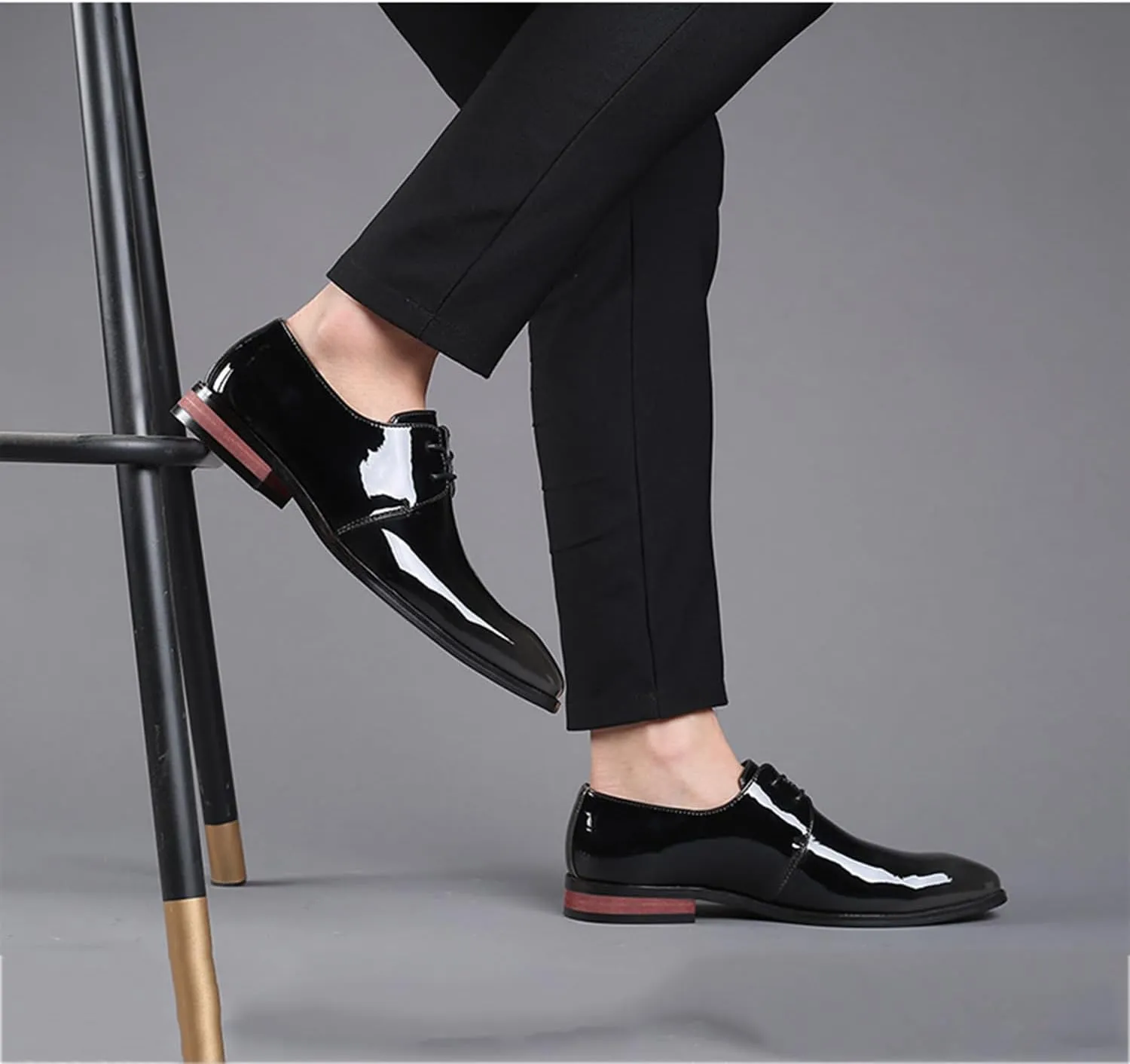 Mens Fashion Patent Leather Shoes Lace Up Formal Business Derby Shoes Wingtip Shiny Flat Formal Dress Shoes