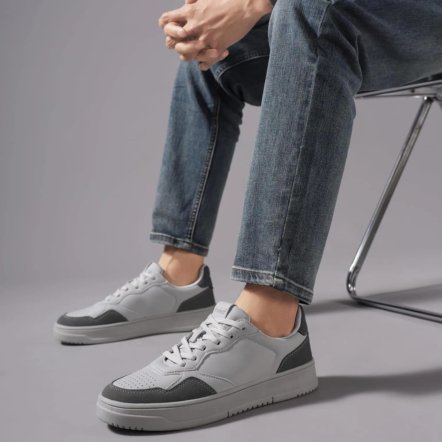 Men's Fashion Sneakers Classic Casual Shoes