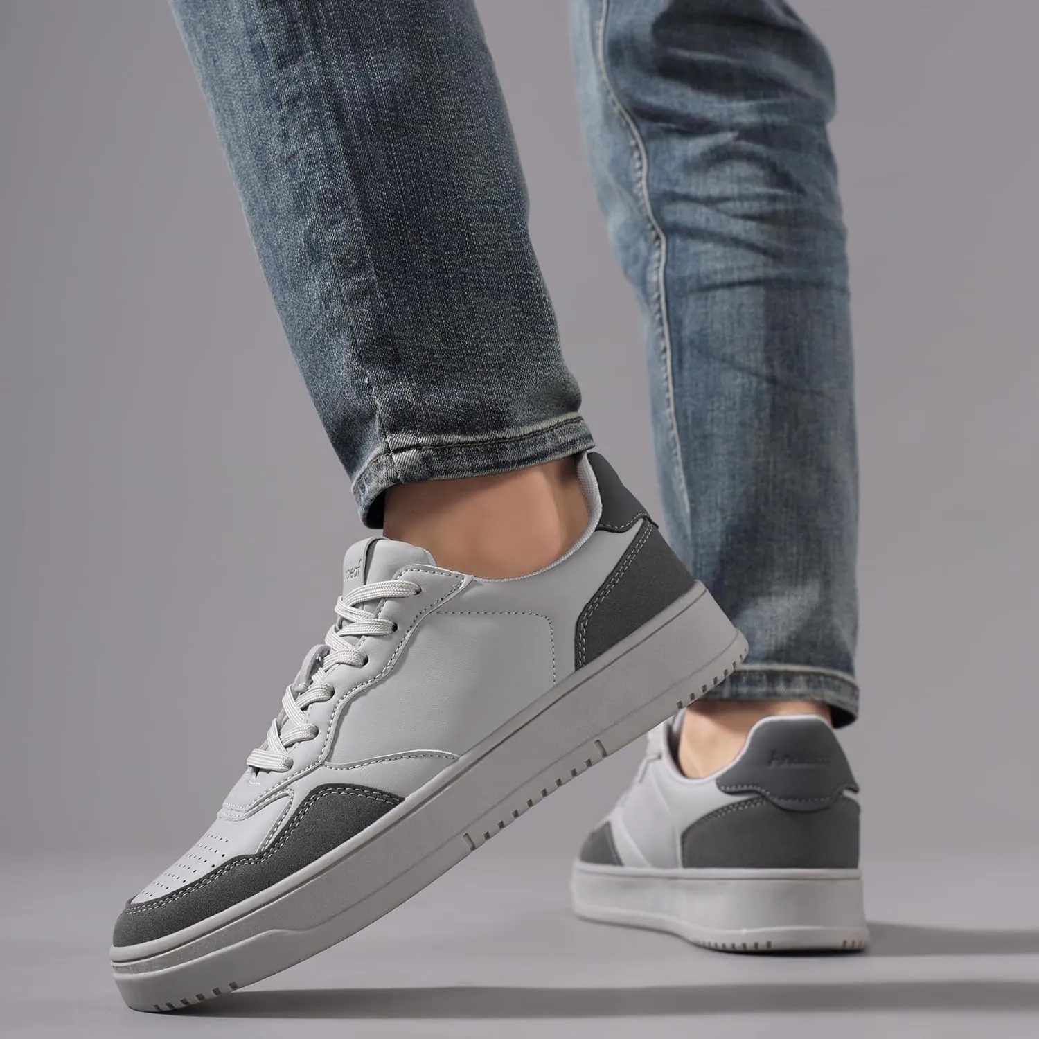Men's Fashion Sneakers Classic Casual Shoes