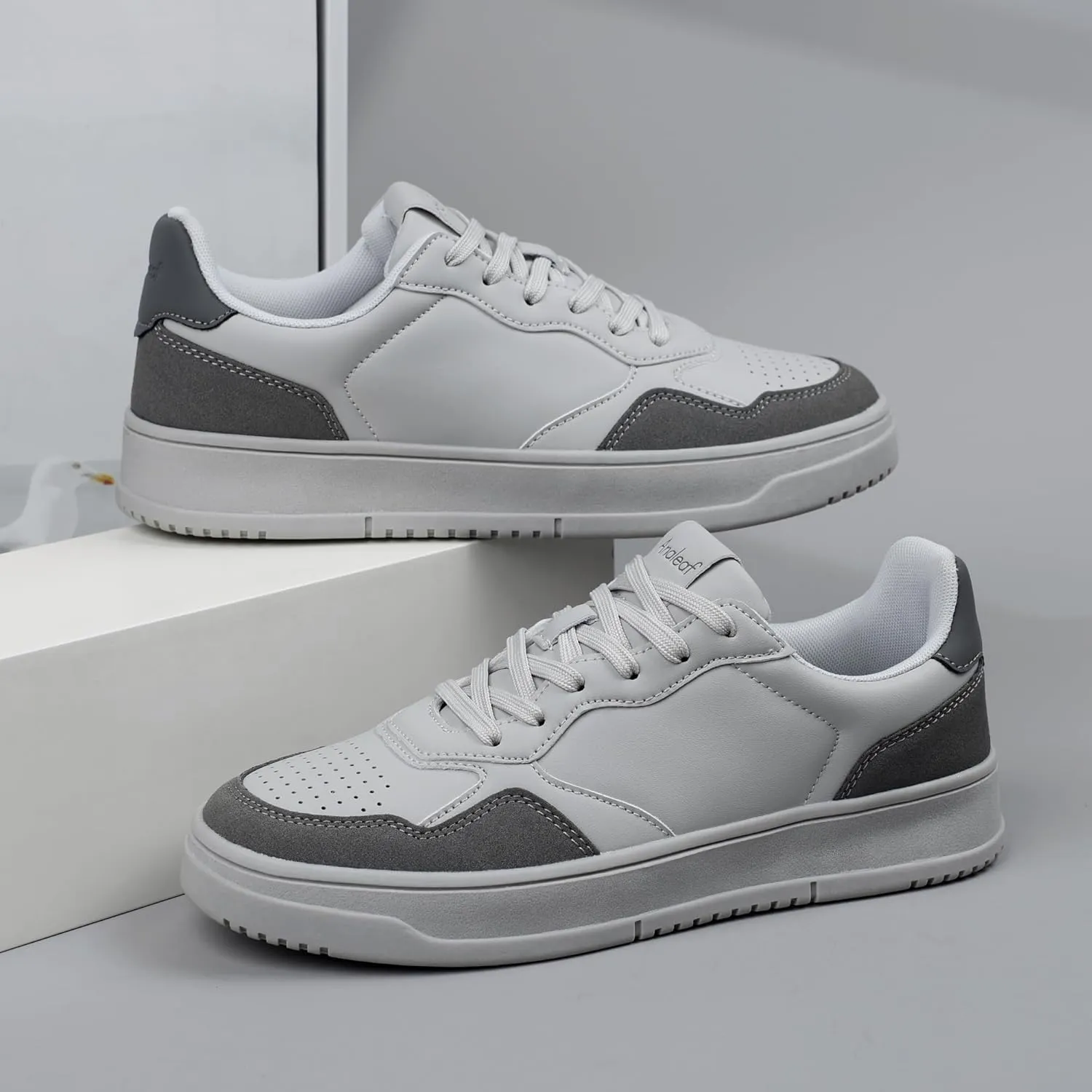Men's Fashion Sneakers Classic Casual Shoes
