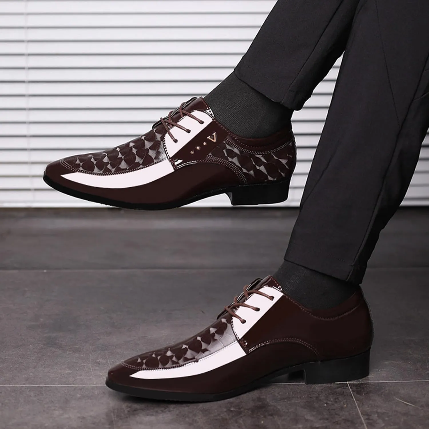 Men's Patent Leather Dress Shoes Oxfords Formal Business Derbys Classic Wedding Shoes Suit Tuxedo Shoes
