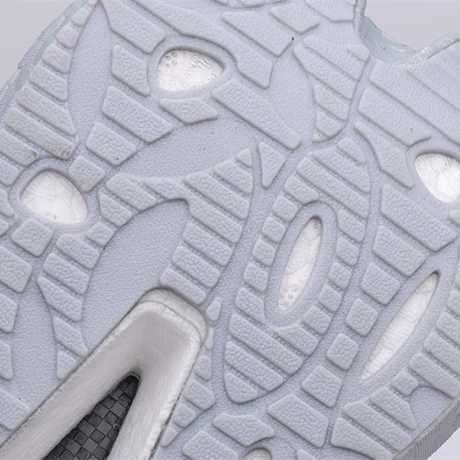 Men's Tennis Running Shoes Lightweight Non Slip Walking Shoes Shock Absorbing Cushioning Sneakers for Men Platform Shoe