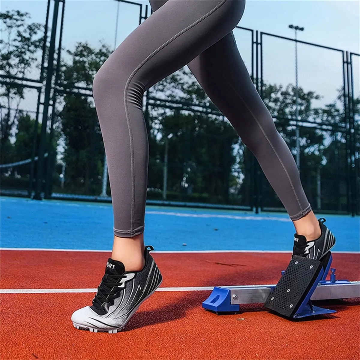 Men's Women's Track & Field Shoes, Lightweight Racing Jumping Sneakers Non Slip Hurdling Athletic Shoes