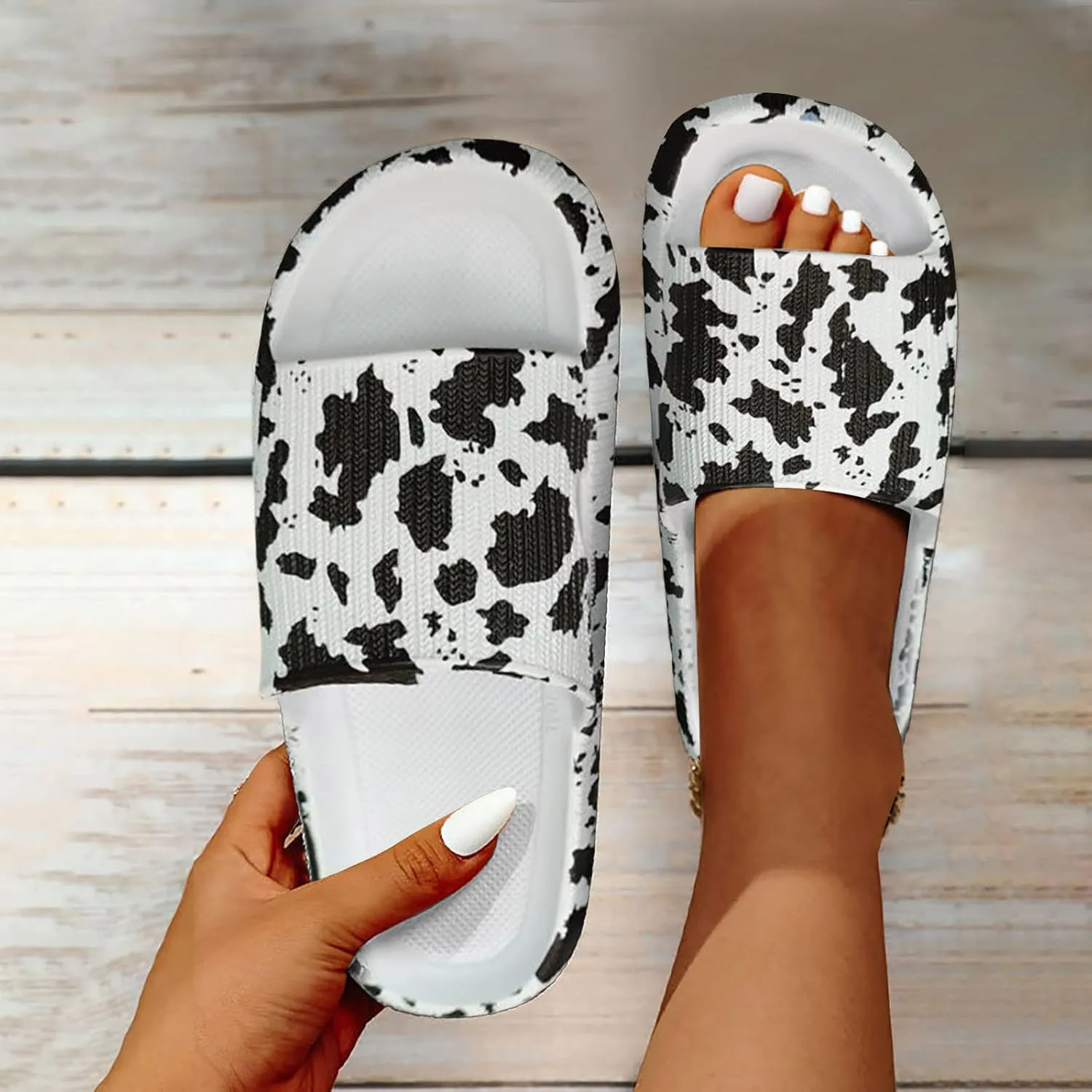 Pillow Slippers for Women Shower Shoes with Drainage Holes House Slippers Bathroom Slipper Slides for Women