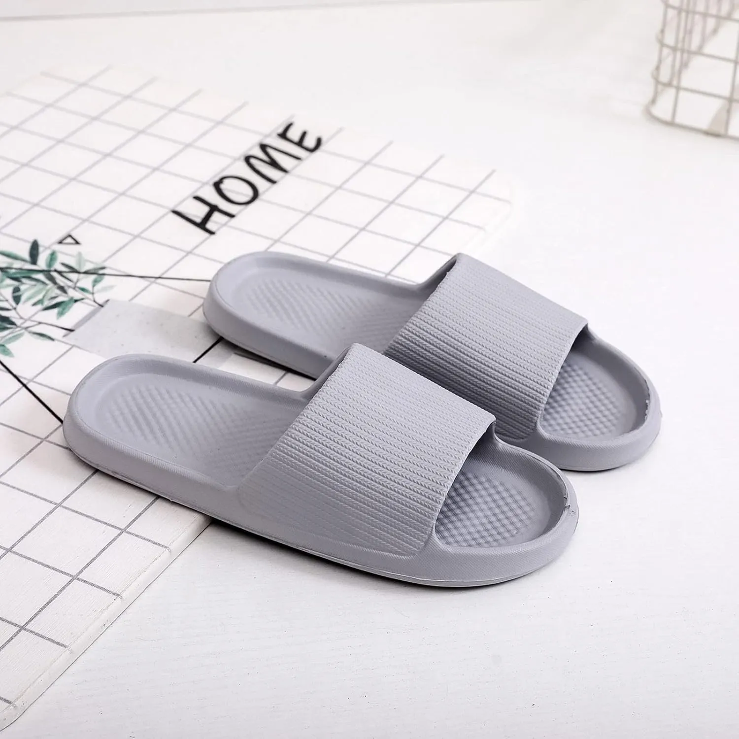 Shower Sandals Comfortable Quick Drying Shower Slippers Cushioned Thick Sole Sandals for Indoor and Outdoor